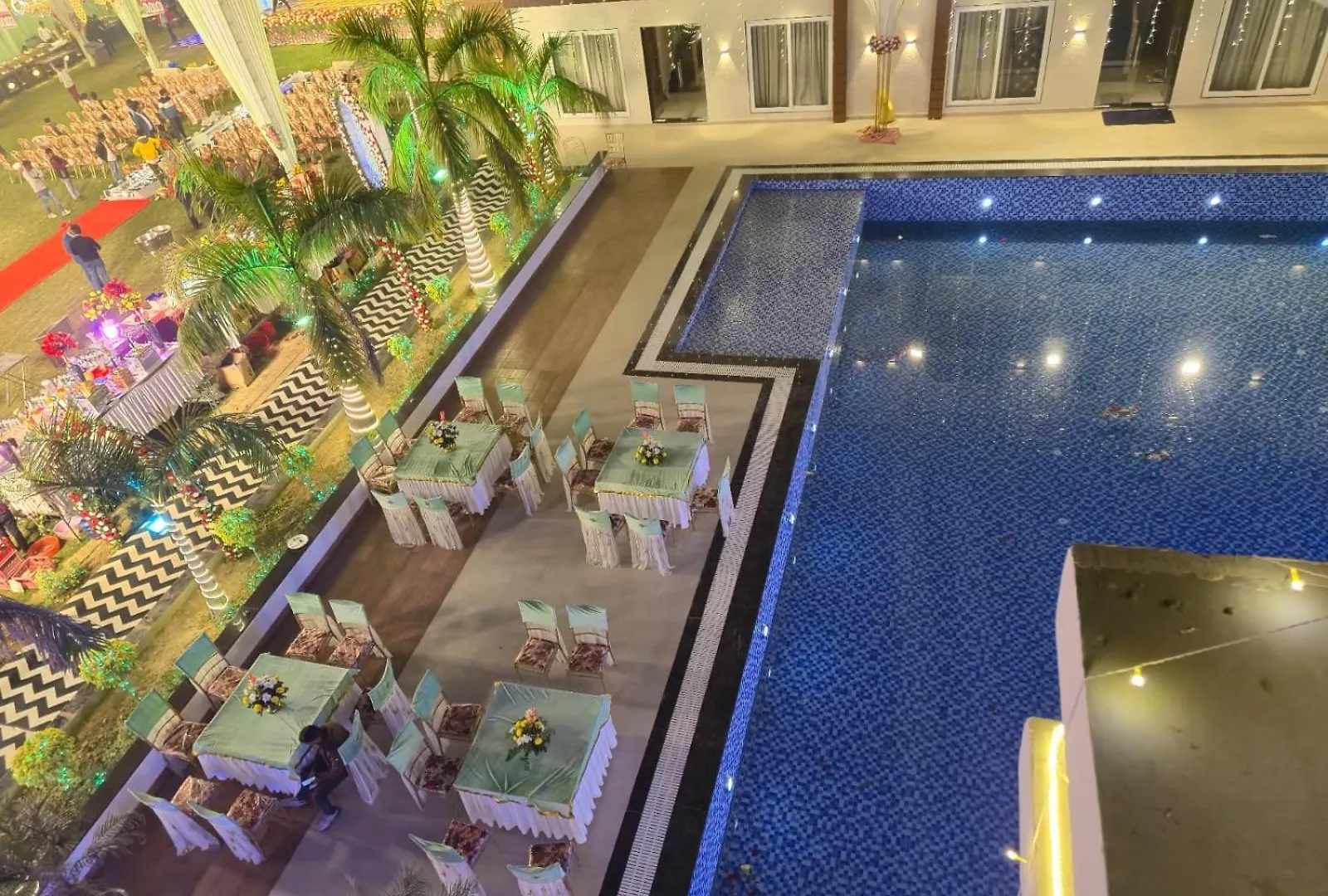 Hotel Divine Banaras By Resort Varanasi