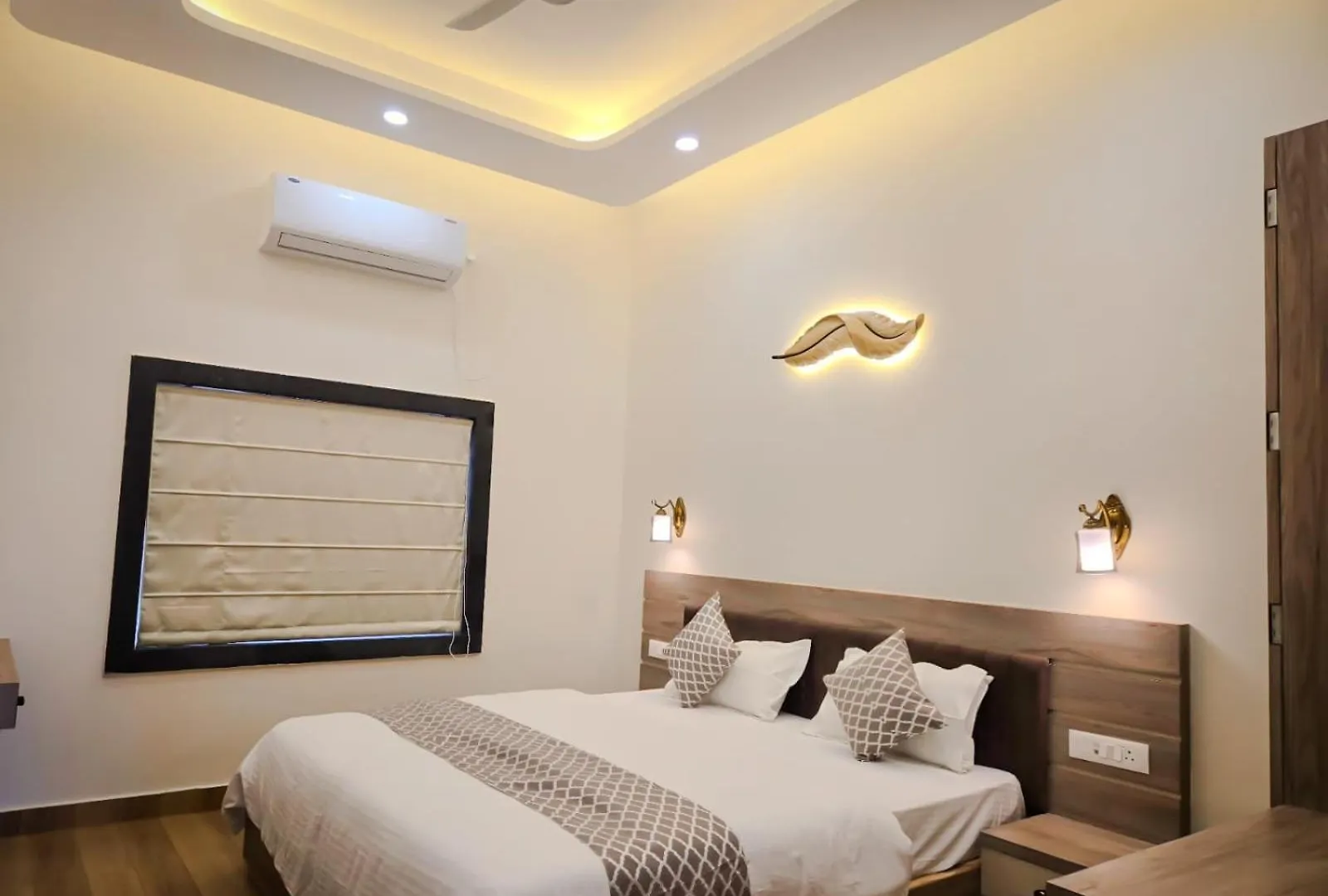 Hotel Divine Banaras By Resort Varanasi