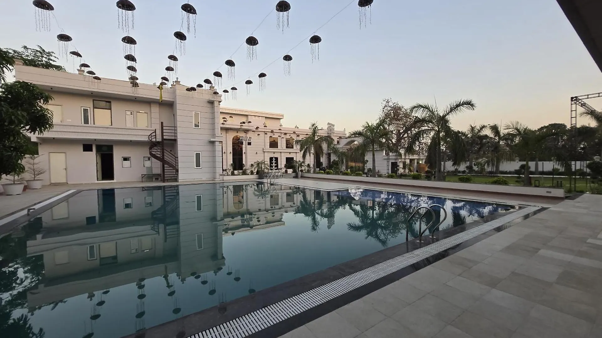 ****  Hotel Divine Banaras By Resort Varanasi India