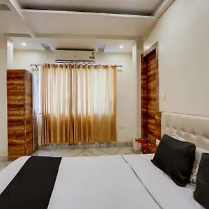 Spot On Sai P Hotel