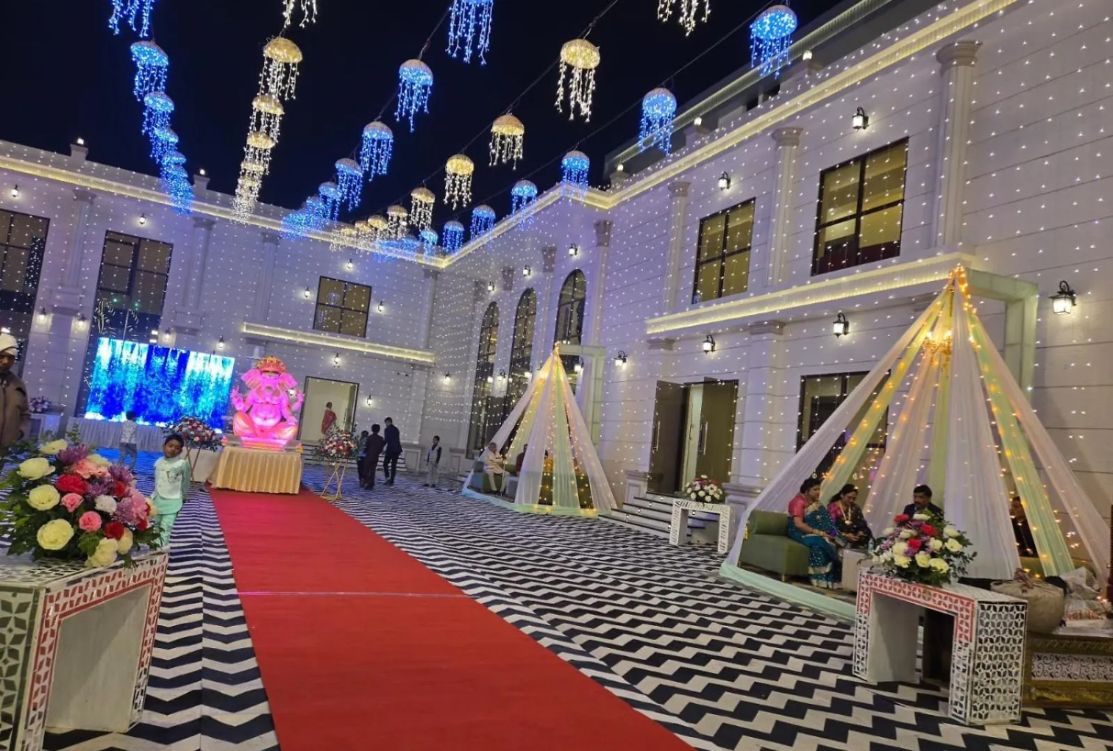 Hotel Divine Banaras By Resort Varanasi