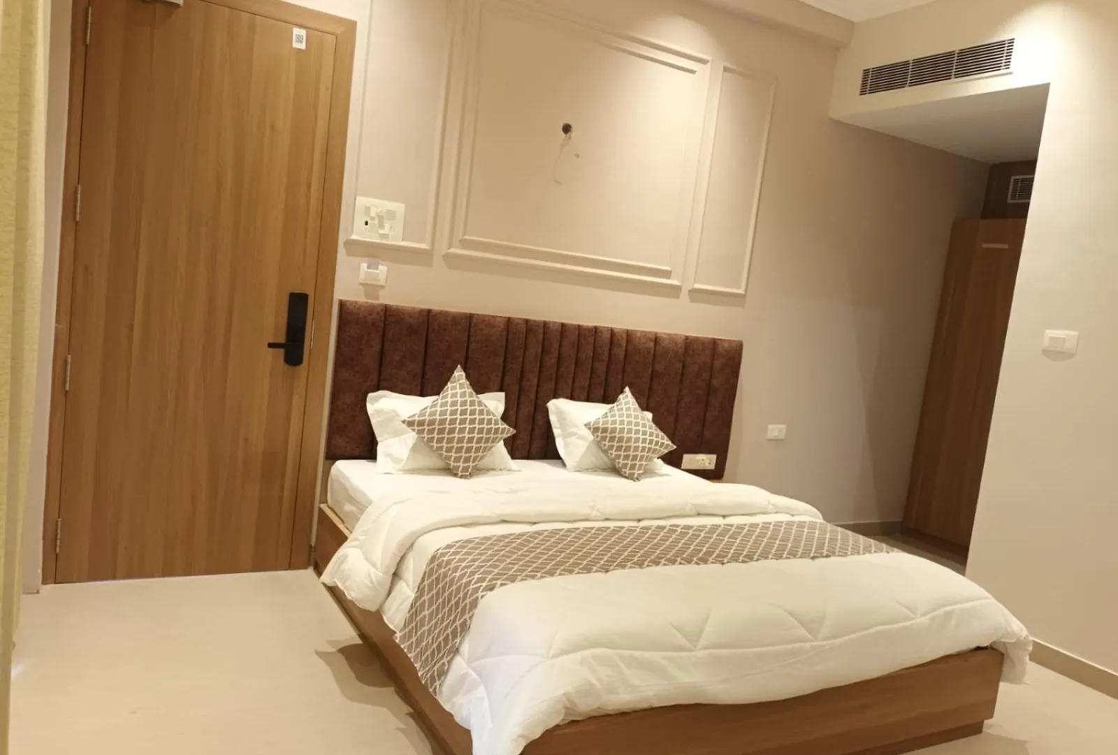Hotel Divine Banaras By Resort Váránaszi